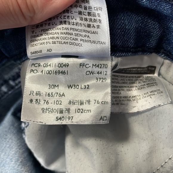 Levi’s Demi-Curve Modern Rise Skinny Jean - Picture 9 of 10